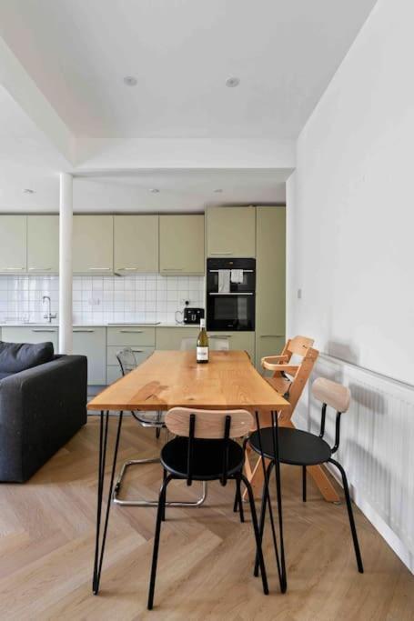 Modern 3 Bed Apartment In Tottenham London Exterior photo